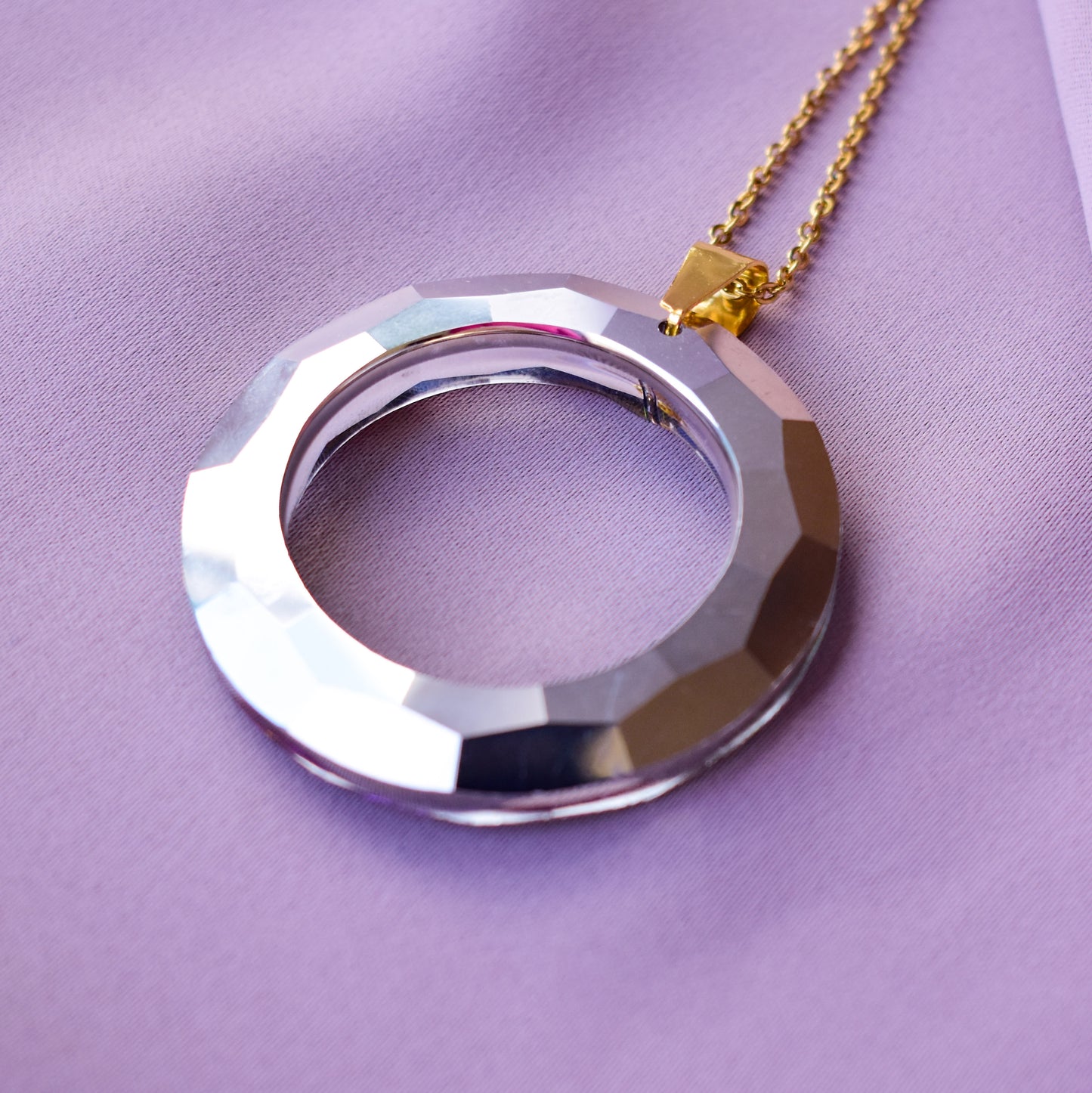 The World Necklace - Quantumarium